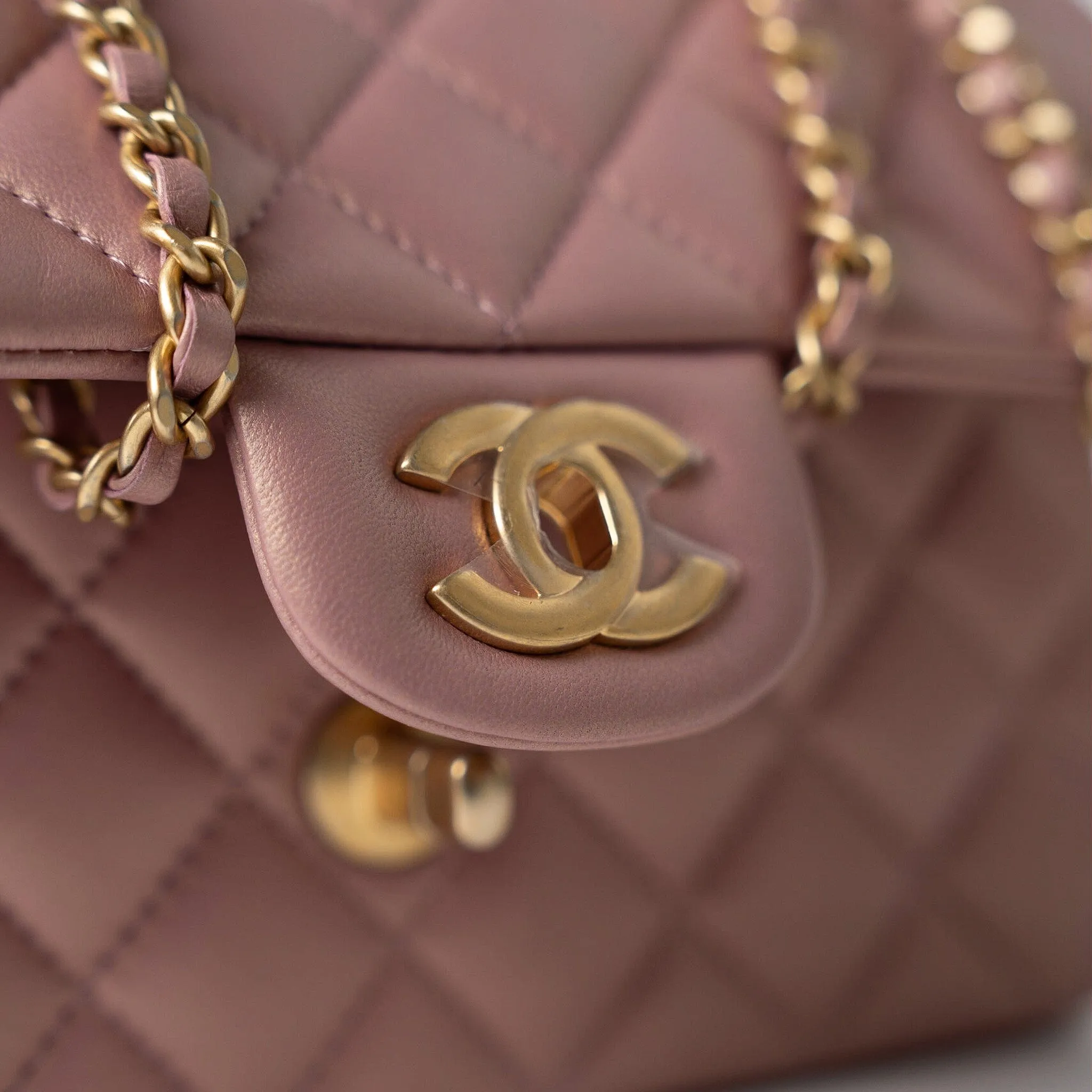 21S Iridescent Pink/ Rose Lambskin Quilted Mini Top Handle Antique Gold Hardware