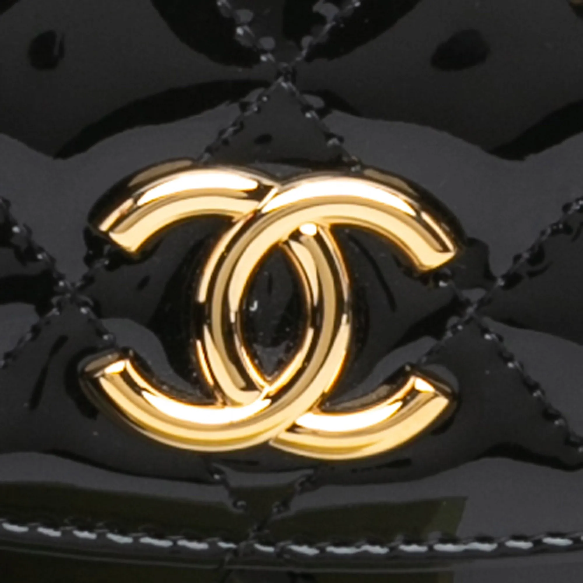Black Chanel Mini CC Quilted Patent Leather Top Handle Clutch with Chain Satchel