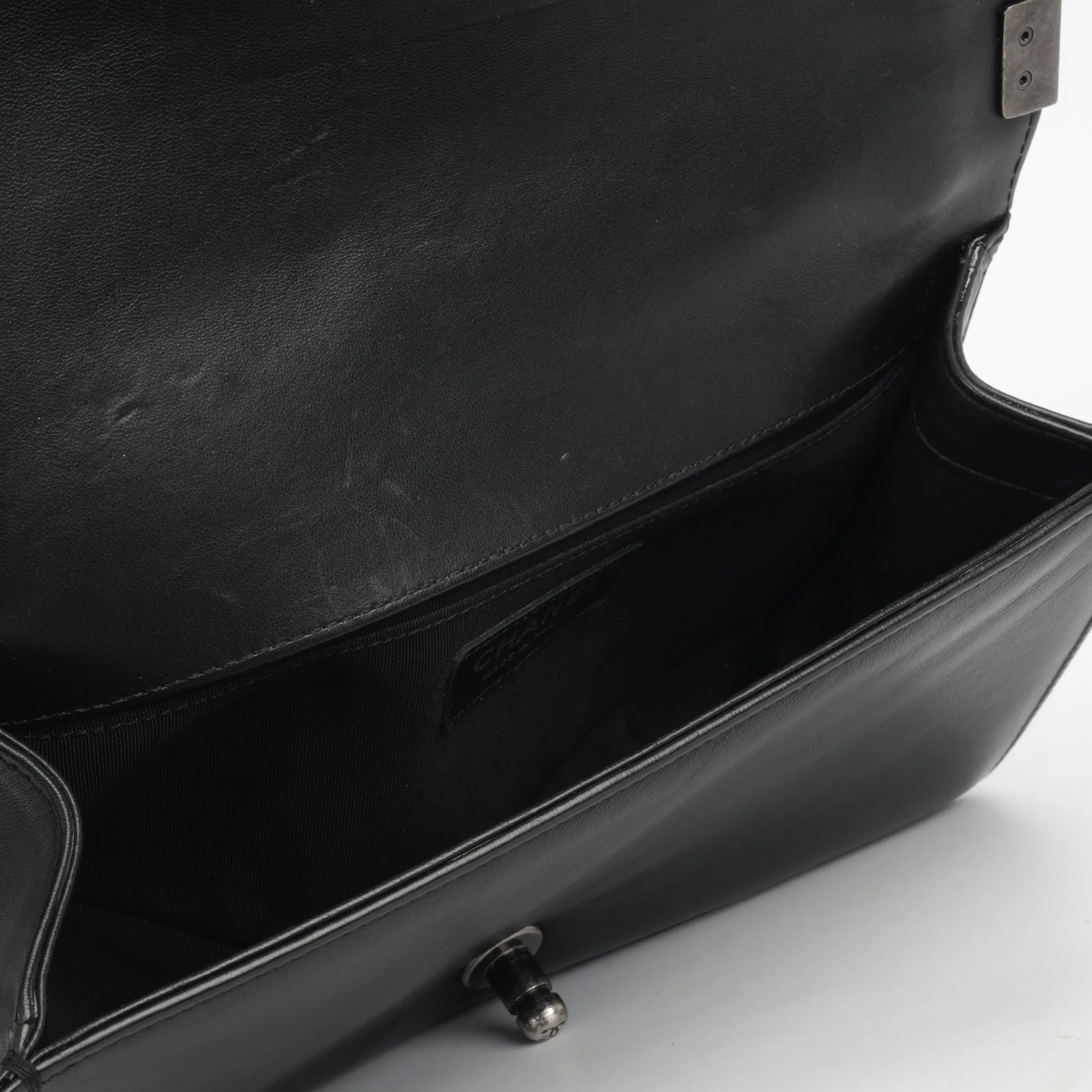 Chanel Boy Bag - Old Medium