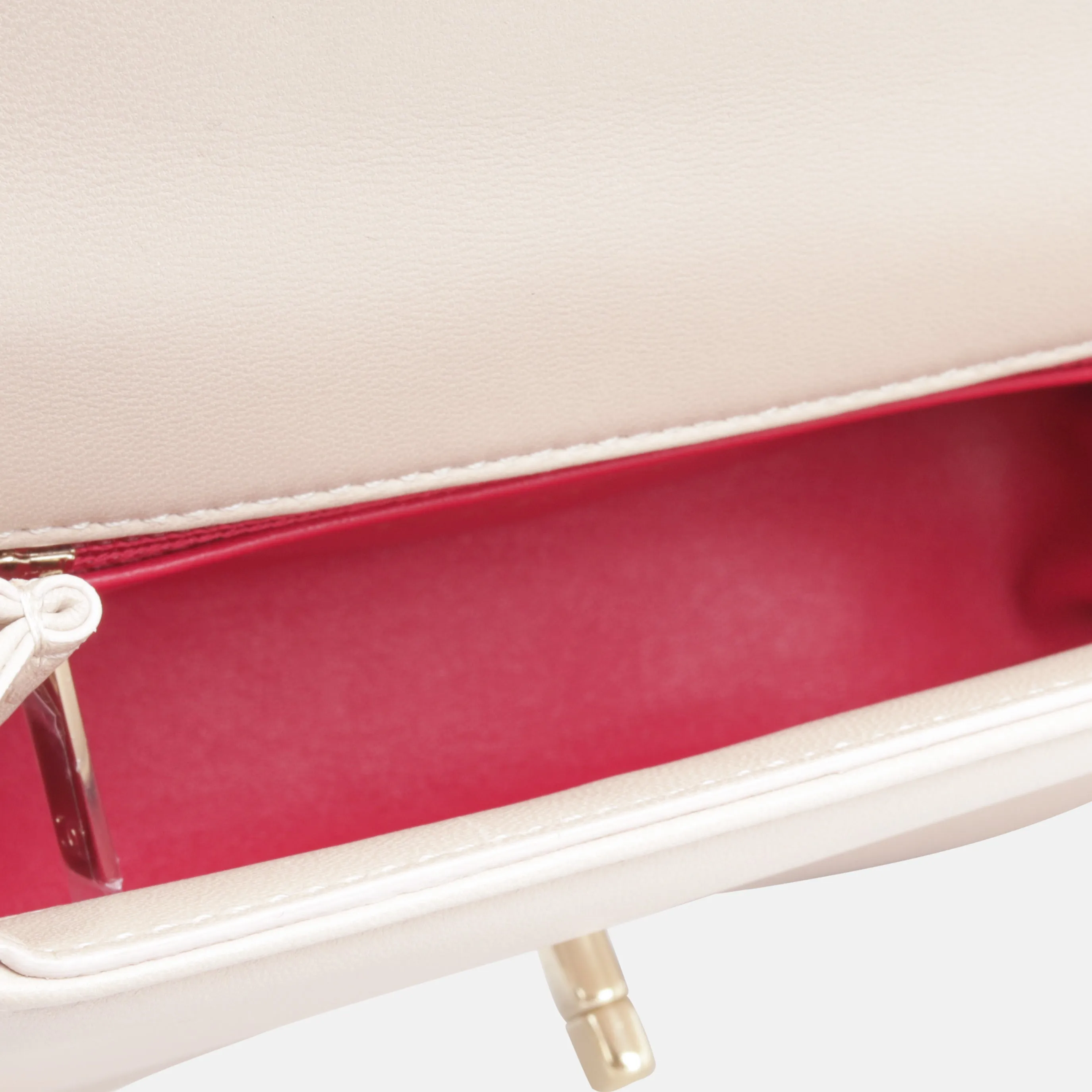 Chanel Chic Carry Flap