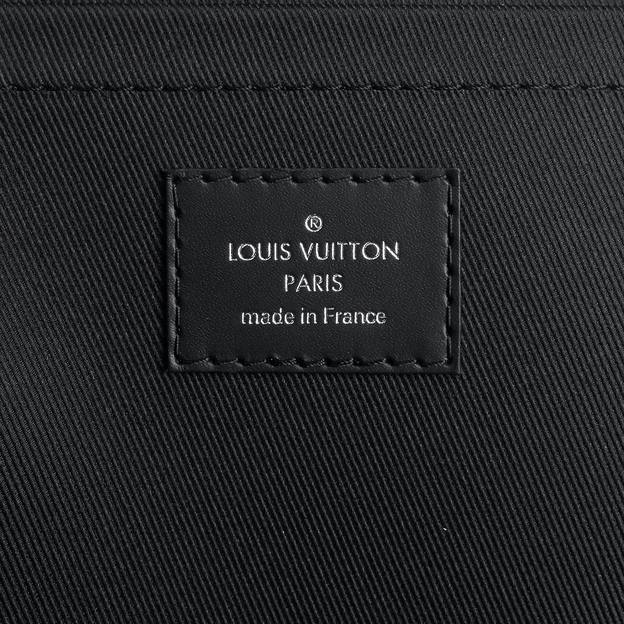 Pochette Jour GM Zip Around Damier Graphite Canvas Bag