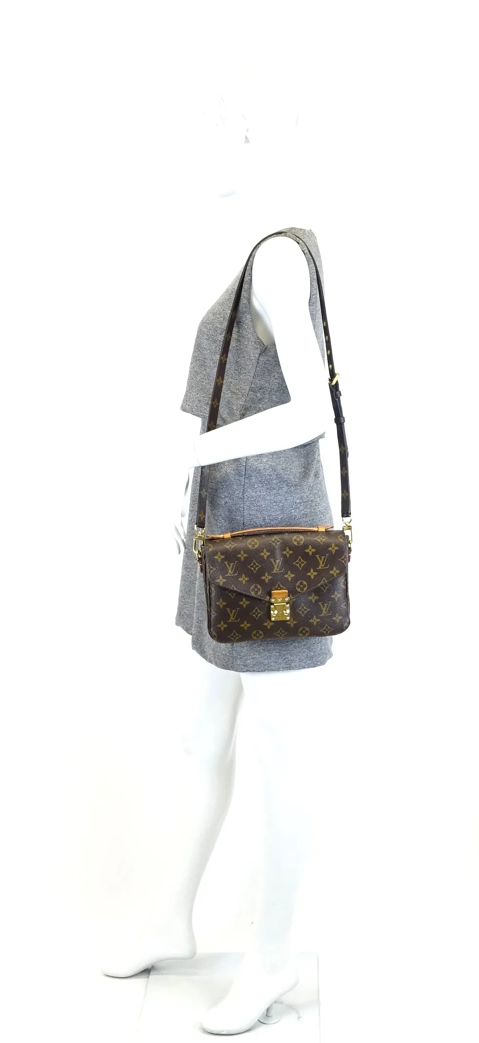 Pochette Metis Monogram Canvas Shoulder Bag