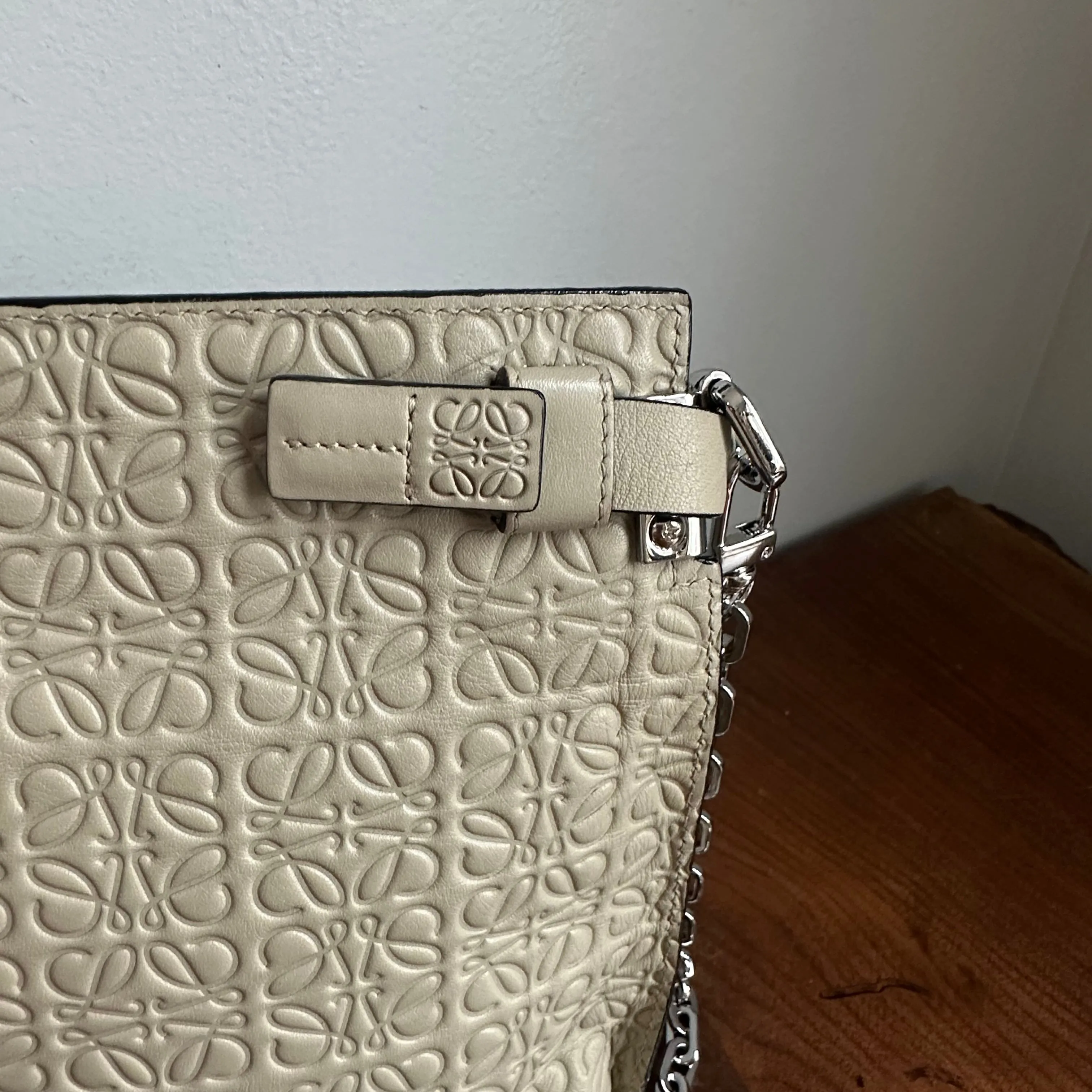 The Junco Crossbody - Vintage Loewe Anagram Beige