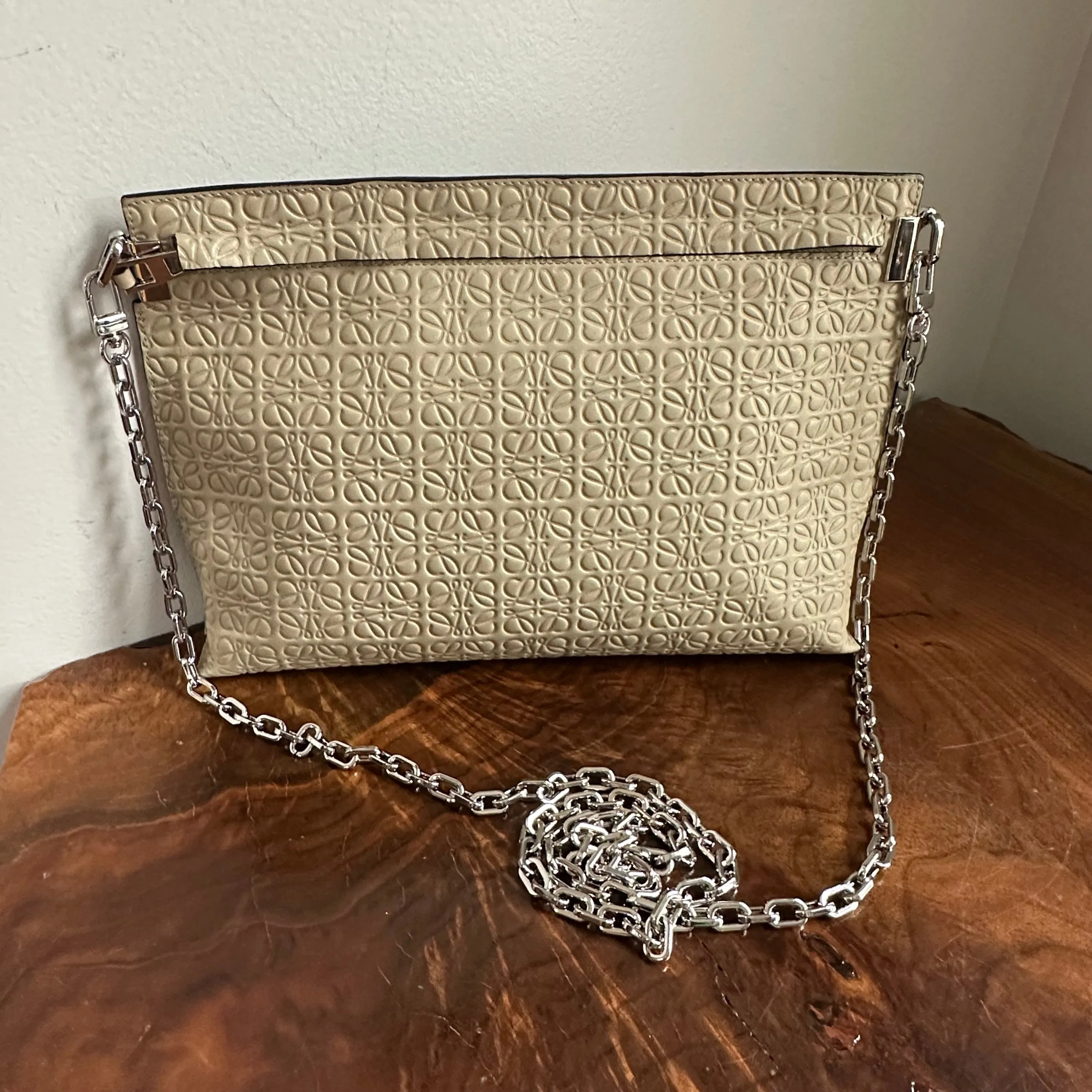 The Junco Crossbody - Vintage Loewe Anagram Beige