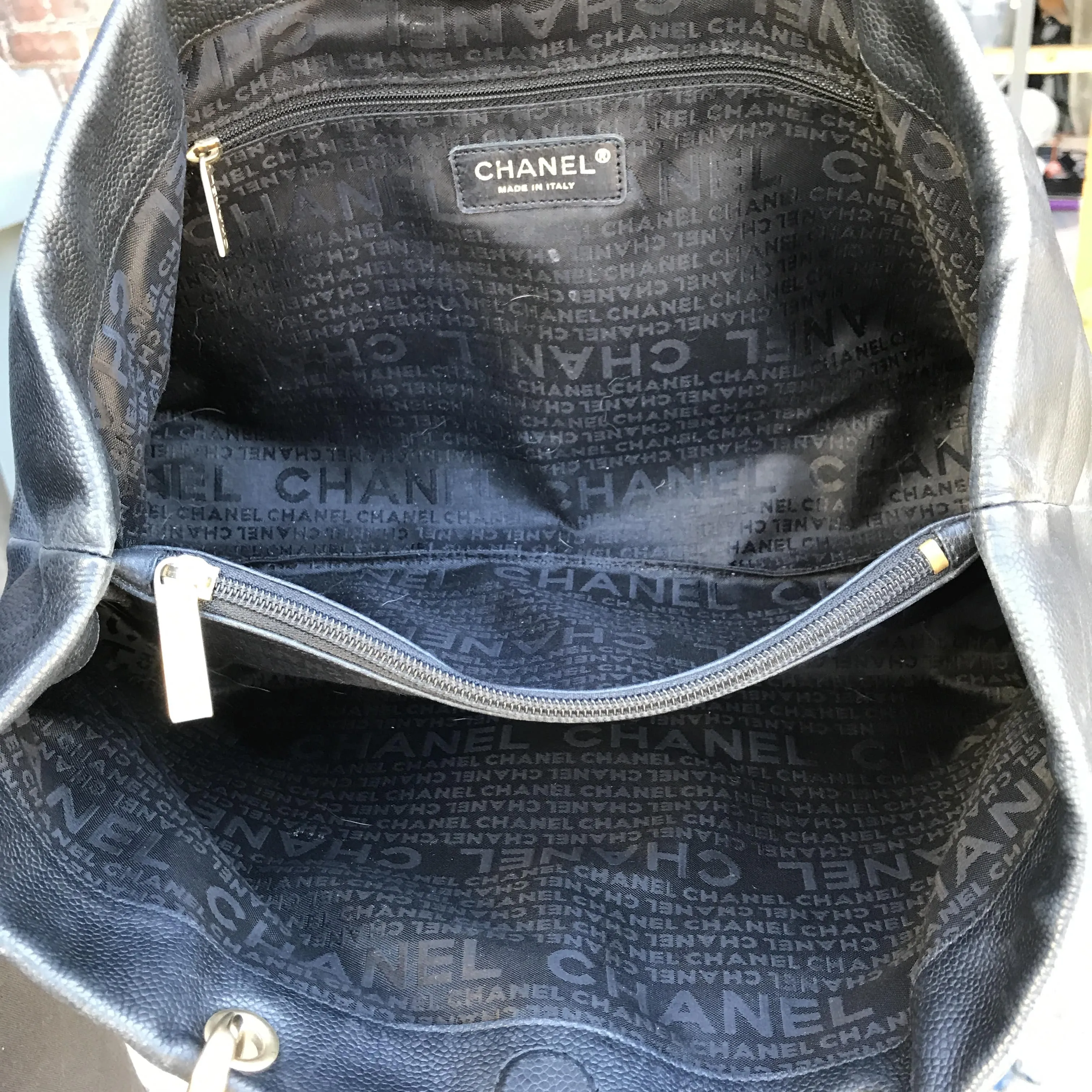 Vintage Chanel Tote Bag (COLLECTIBLE)